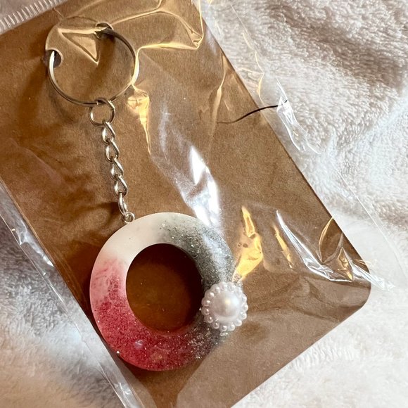 Resin Initial Keychains - Picture 13 of 15